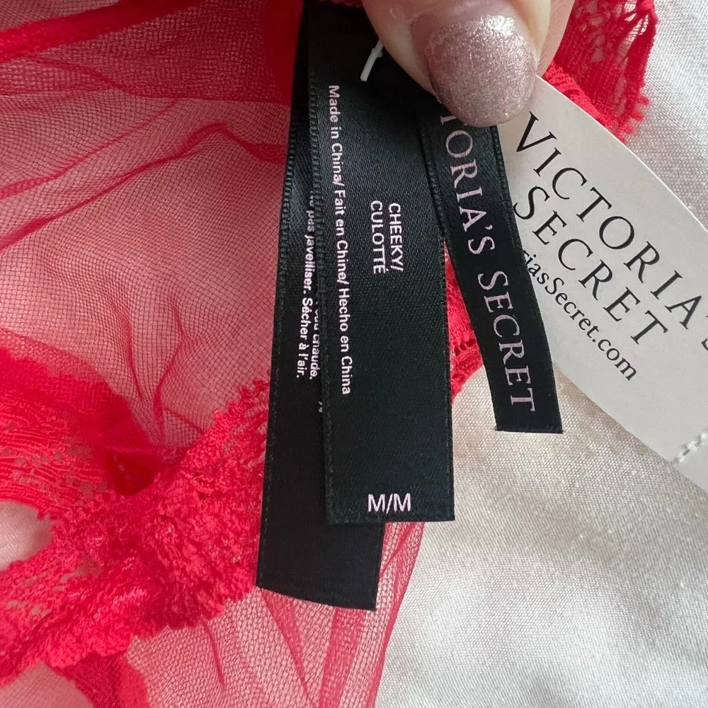 Victoria’s Secret cheeky red sequin sheer underwear panties size medium nwt - Picture 4 of 7